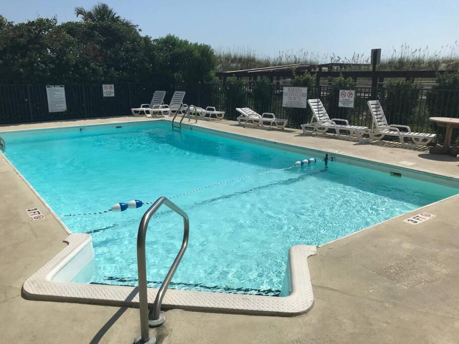 Oceanfront * Pool * Elevator * Boardwalk Lejlighed Carolina Beach Eksteriør billede