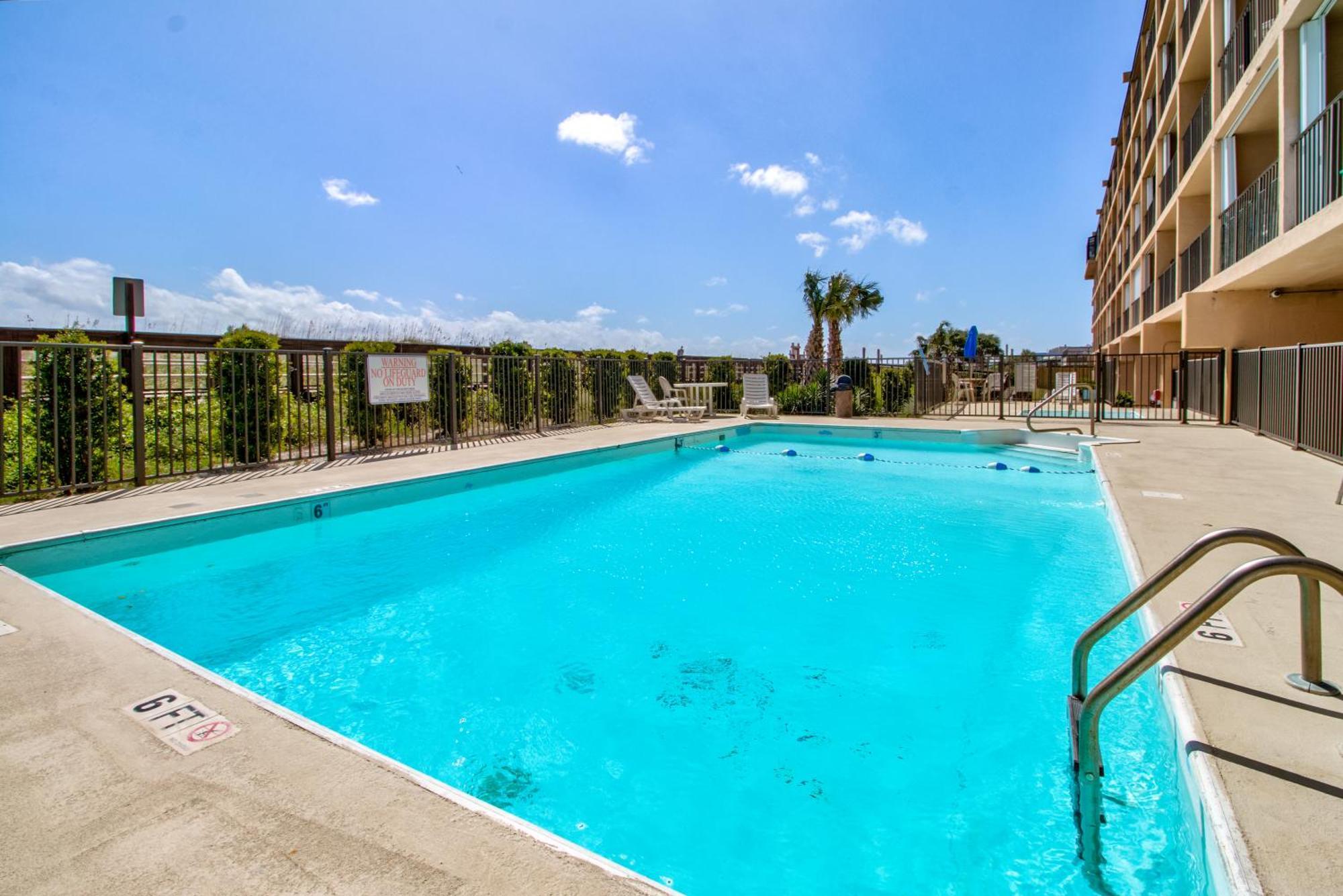 Oceanfront * Pool * Elevator * Boardwalk Lejlighed Carolina Beach Eksteriør billede